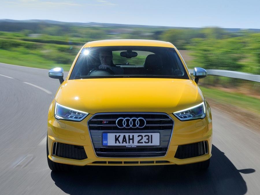  Audi S1 (8X) 2014 года  (UK) (фото 16 из 24)